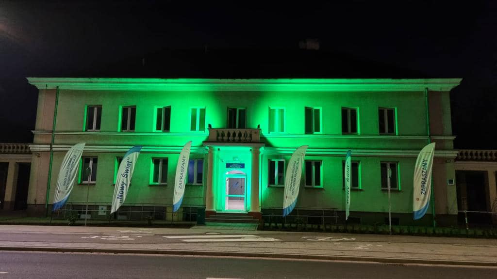 POZ "Nowy Świat" - budynek podświetlony na zielono.